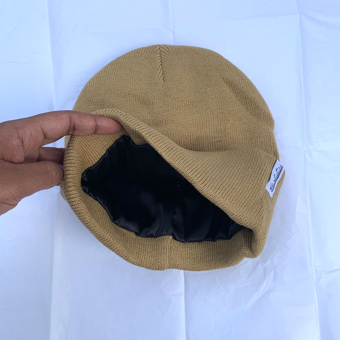 Satin lined beanie - Beige without Pompom