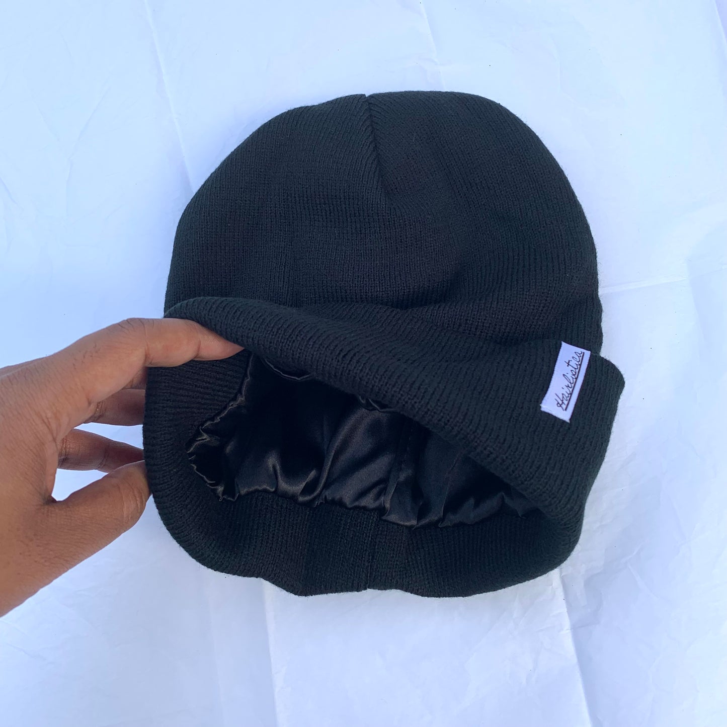 Satin lined beanie - Black without Pompom