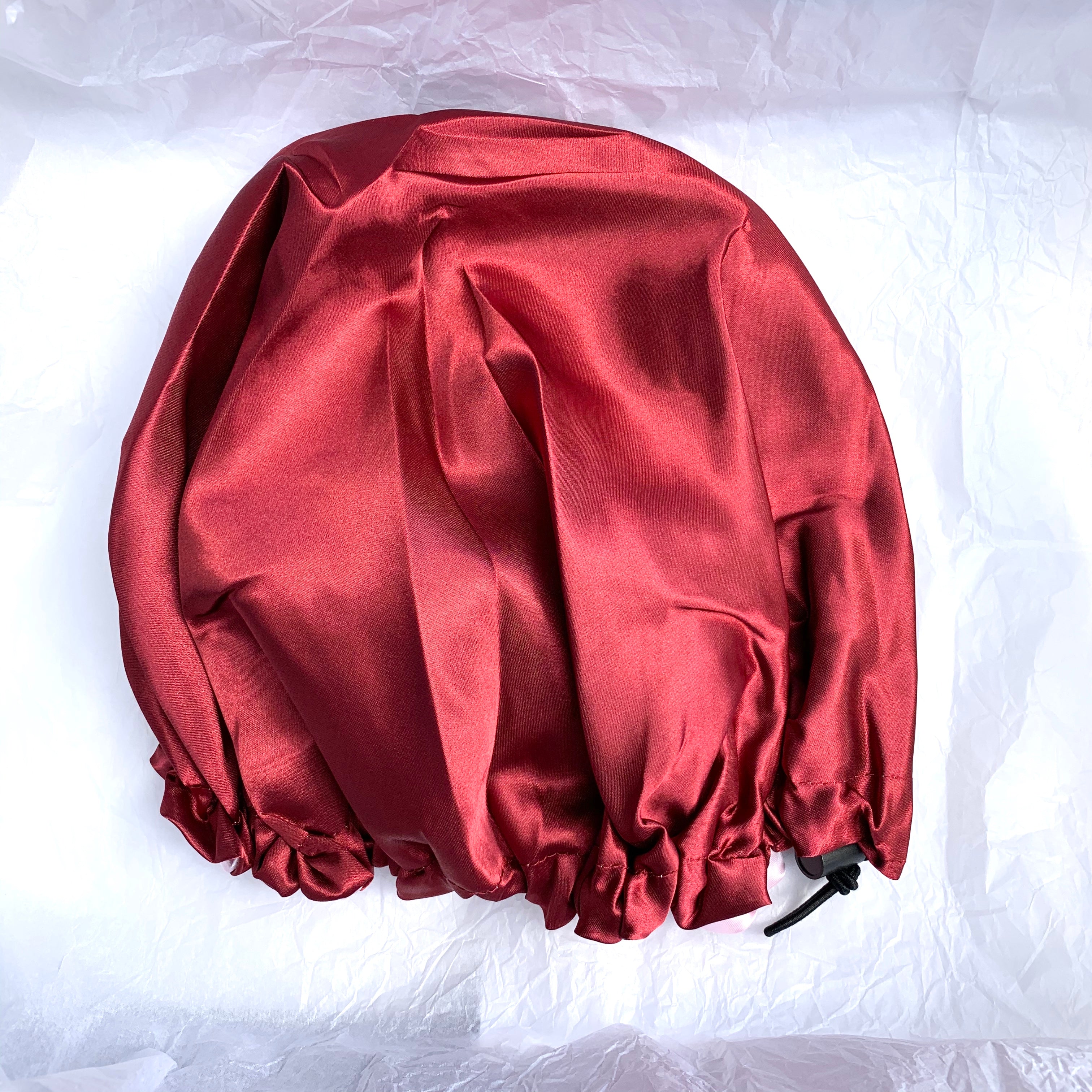 Bonnet en satin réversible et ajustable - Bourgogne et rose pâle