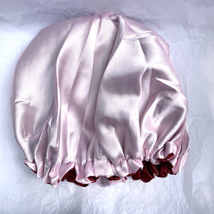 Bonnet en satin réversible et ajustable - Bourgogne et rose pâle